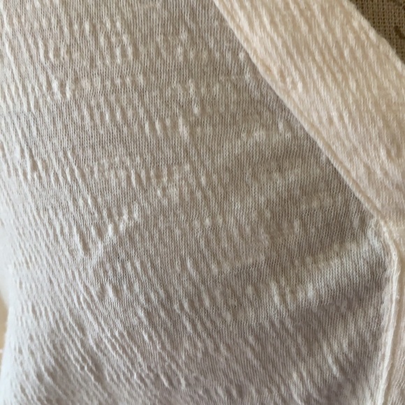 Ivory Textured Top - Picture 2 of 7